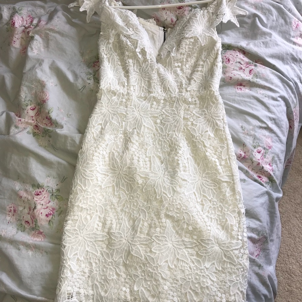ASTR/ REVOLVE off the shoulder white lace dress